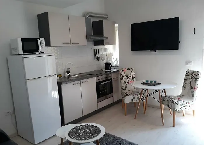 Guest house Dajven 3*